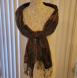Pashmina Rich Brown Paisley Wrap